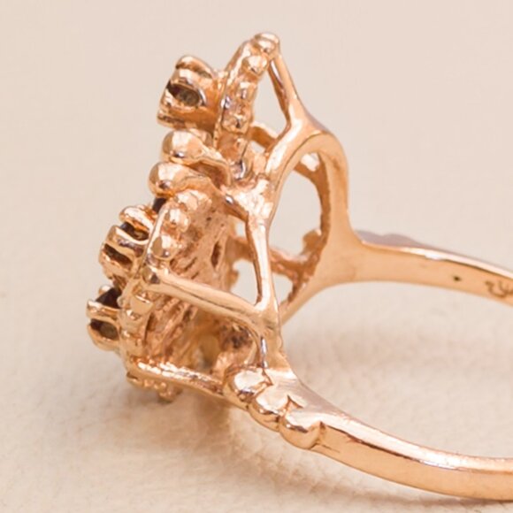 1970s 10k Gold Garnet Butterfly Cocktail Ring · Size 5.75 - Picture 6 of 13